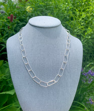 Load image into Gallery viewer, Paperclip Necklace