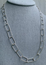 Load image into Gallery viewer, Paperclip Necklace