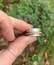 Load image into Gallery viewer, Bead and Bronze Spinner - Slim