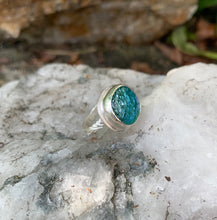 Load image into Gallery viewer, Green Dazzle Ring