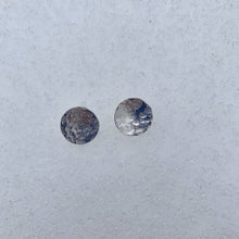 Load image into Gallery viewer, Hammered Silver Disc Earrings 1/2"