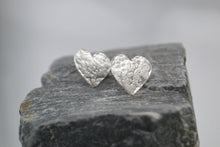 Load image into Gallery viewer, Hammered Heart Earrings
