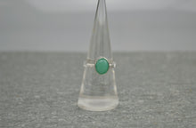 Load image into Gallery viewer, Chrysoprase Ring
