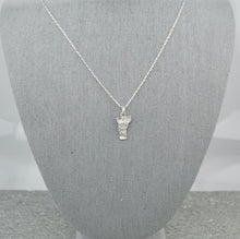 Load image into Gallery viewer, Vermont Necklace
