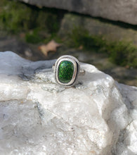 Load image into Gallery viewer, Shimmering Deep Green Ring

