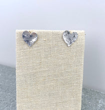 Load image into Gallery viewer, Small Hammered Heart Earrings
