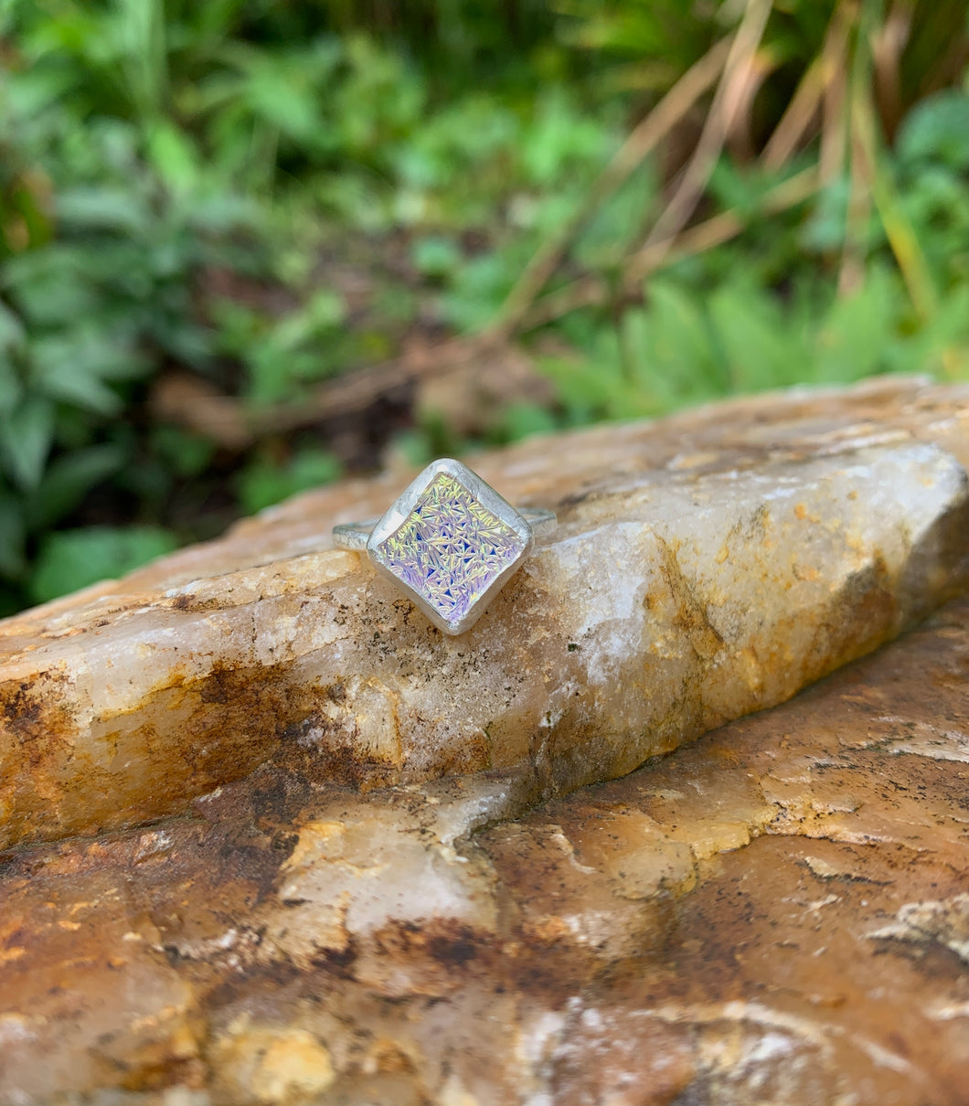Sparkling Diamond Dichroic Ring