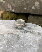 Load image into Gallery viewer, Spinner Ring with 3 Sparkling Silver Bands
