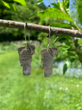 Load image into Gallery viewer, Vermont Rustic Earrings
